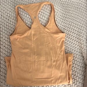 Lululemon tank - SIZE 6